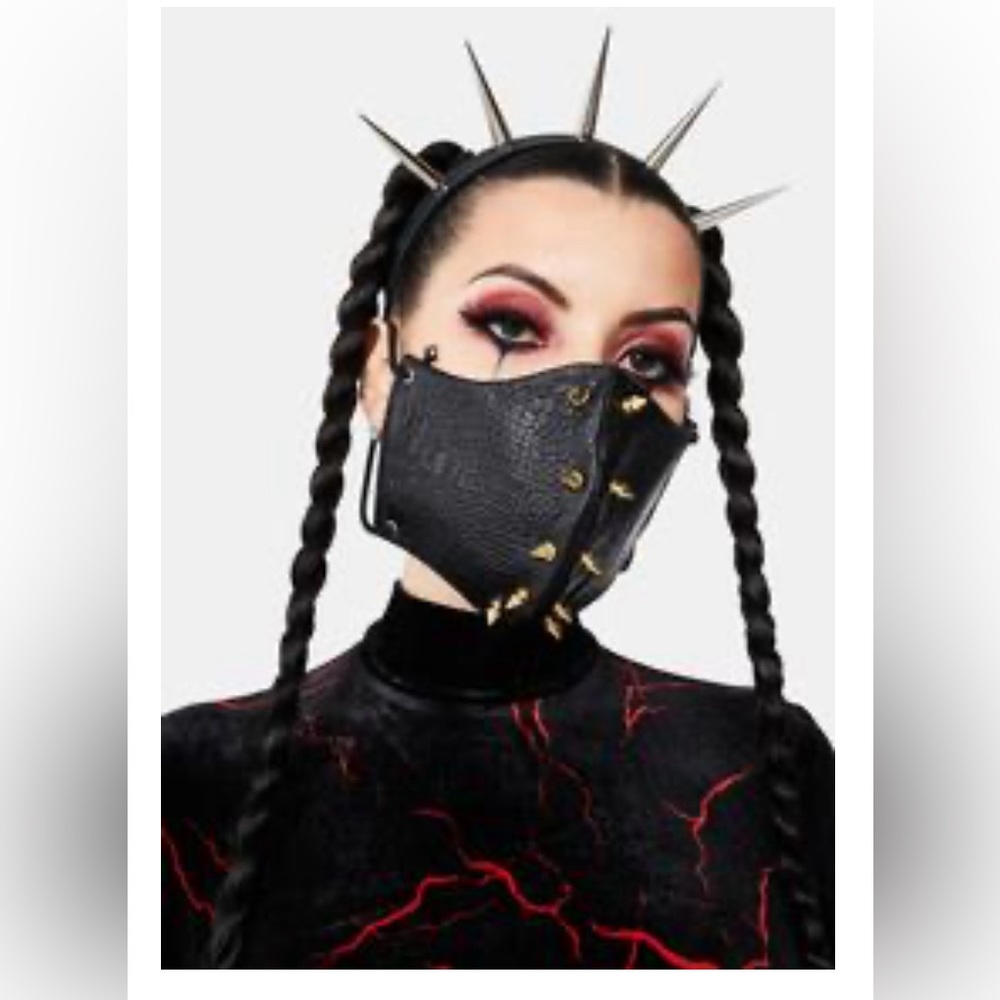 NEW Spiky Face Mask